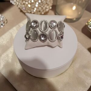 Paparazzi Elegant Silver Bracelet